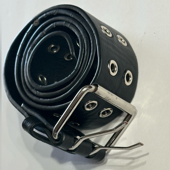 Brandy Melville Belt Black Faux Leather Double Holes One Size Silver Buckle - Picture 15 of 15